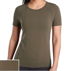 Athleta In Motion Seamless Tee XS Green